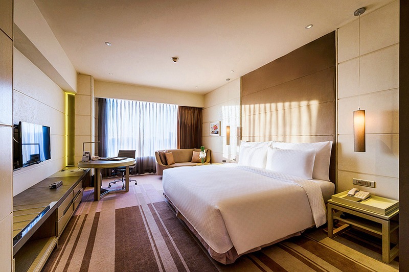 hotel in saigon district 1