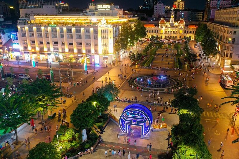 Explore District 1 Nguyen Hue Walking Street