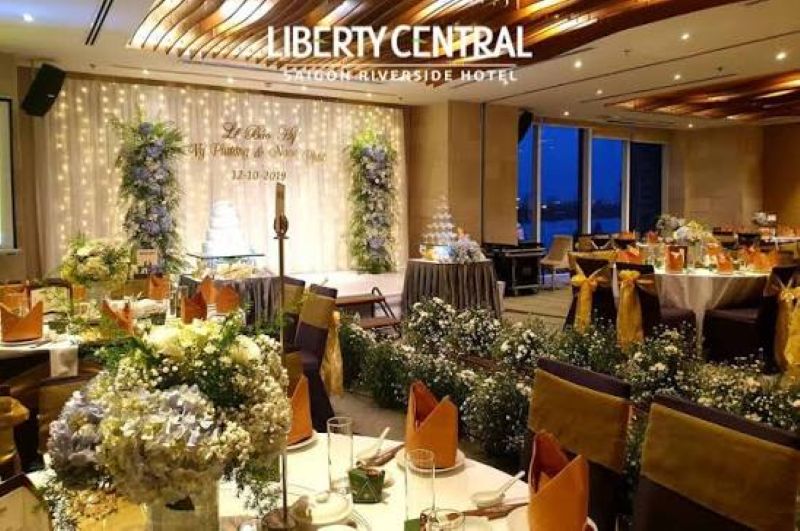 nhà hàng tiệc cưới tại TPHCM nhà hàng tiệc cưới ở quận 1