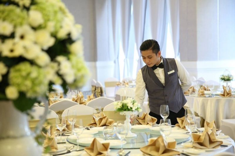 tips for choosing a wedding reception venue