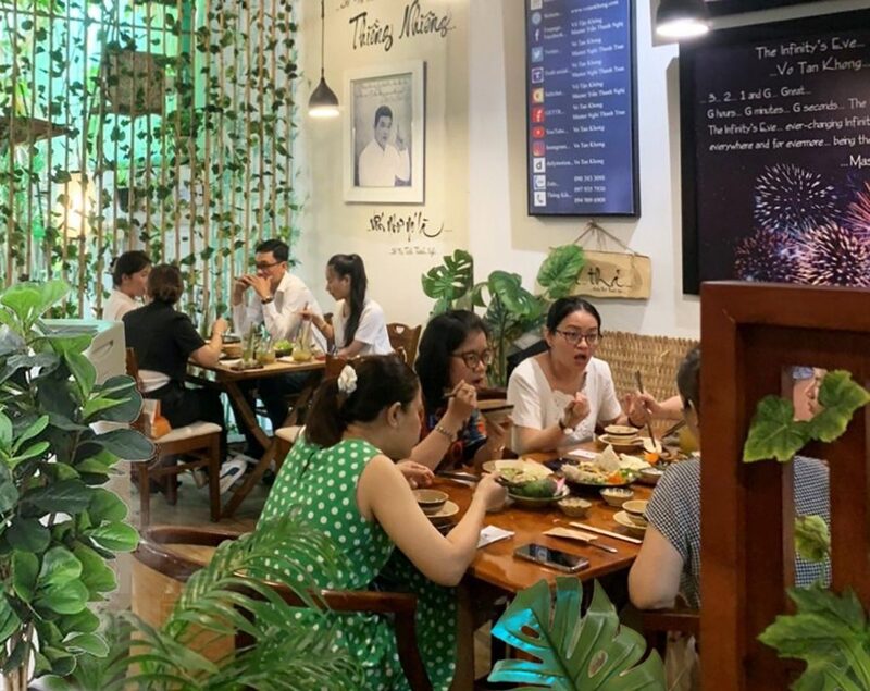 what to eat in District 1