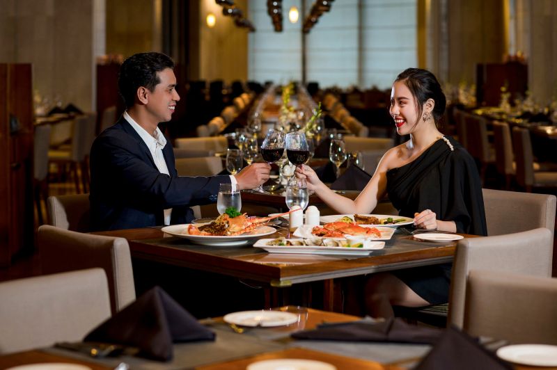 fine dining etiquette Refined dining space at Hotel Nikko Saigon